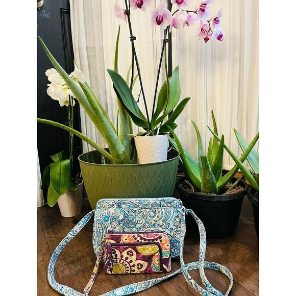 Vera Bradley buy 1 take one crossbody bag and wallet - Picture 1 of 7